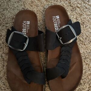 White Mountain Black suede Braided Sandals with Buckle